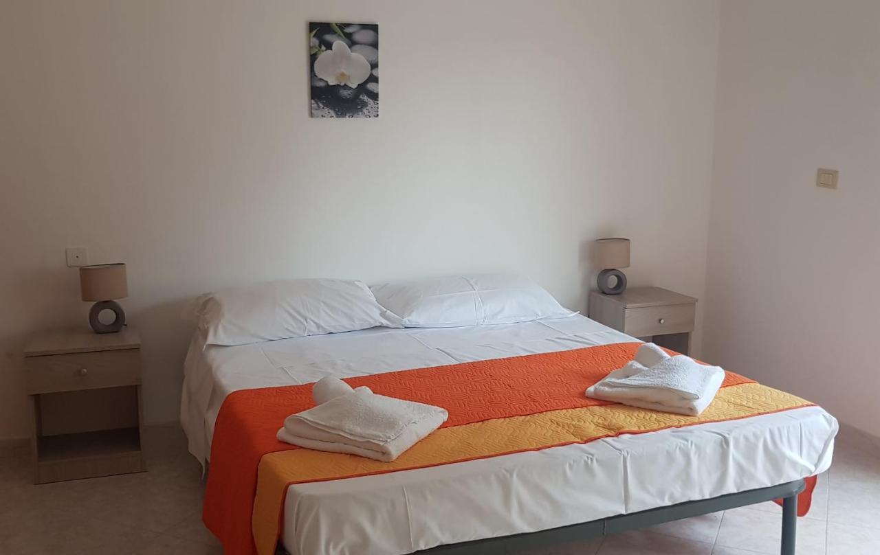 B&B La Costa Di Naxos Джардіні-Наксос Екстер'єр фото