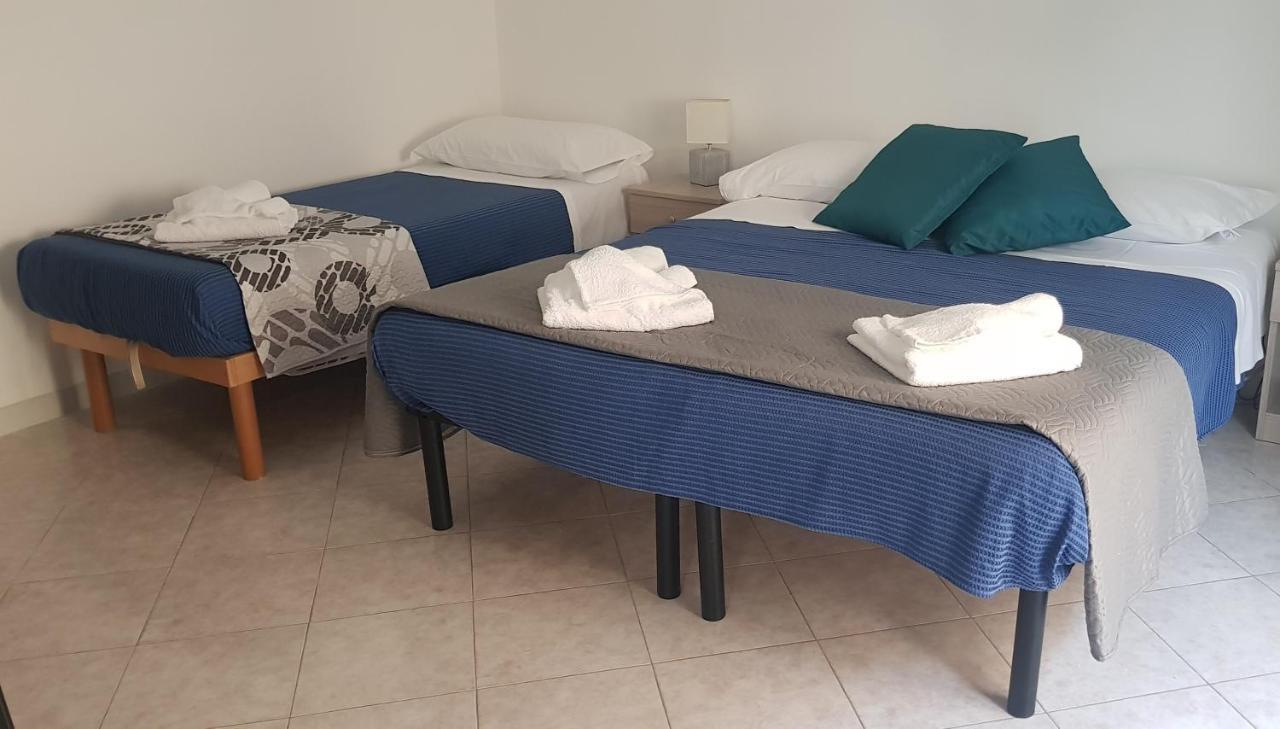B&B La Costa Di Naxos Джардіні-Наксос Екстер'єр фото